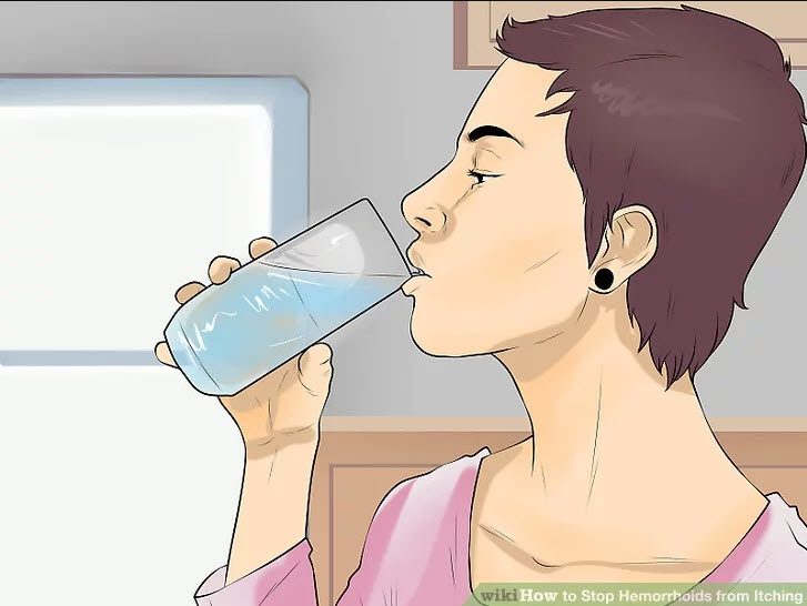نوشیدن آب برای پیشگیری از بواسیر